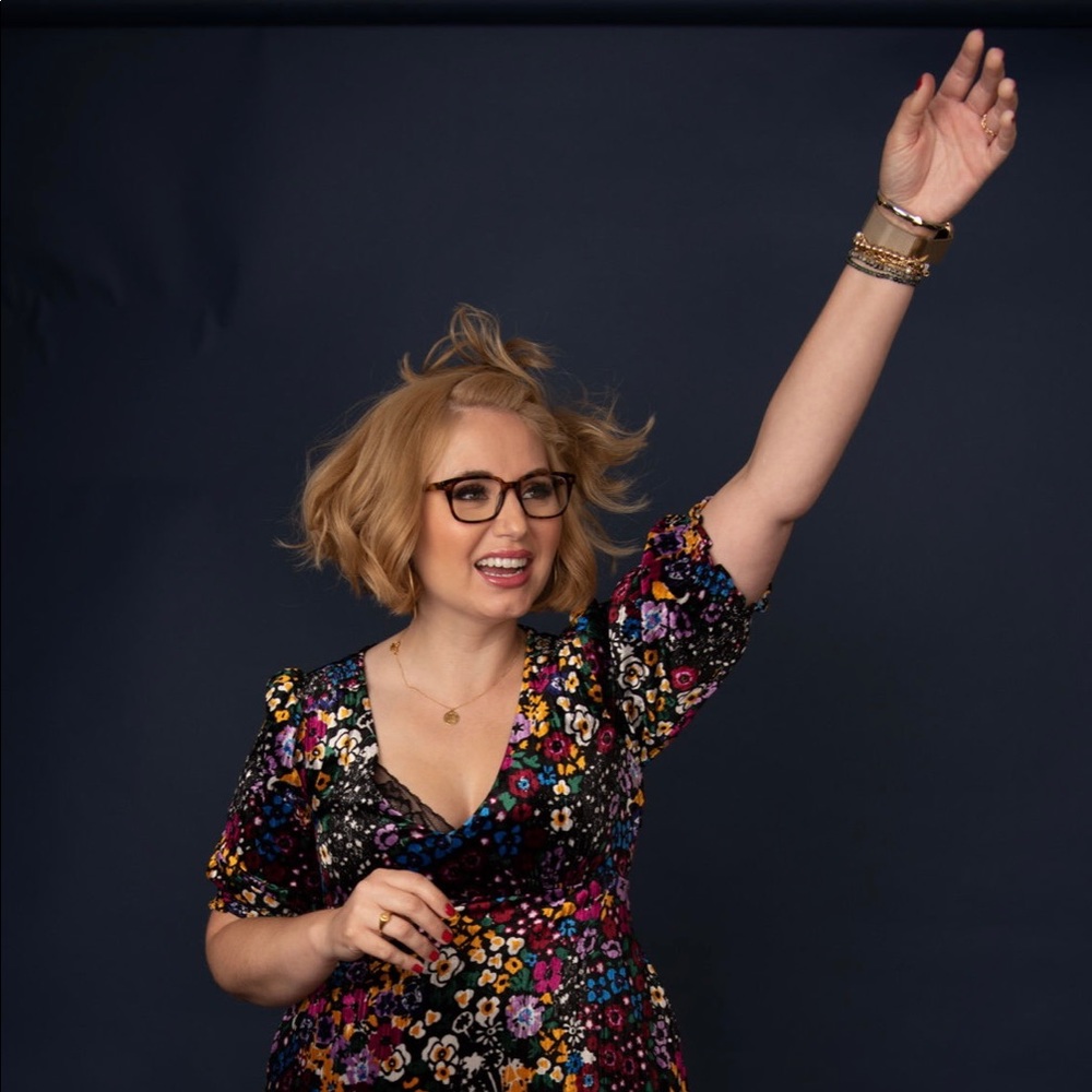 Meet your Posher, Candice courtney